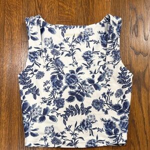 Smith & Quinn Blue Floral Women's Workout Top